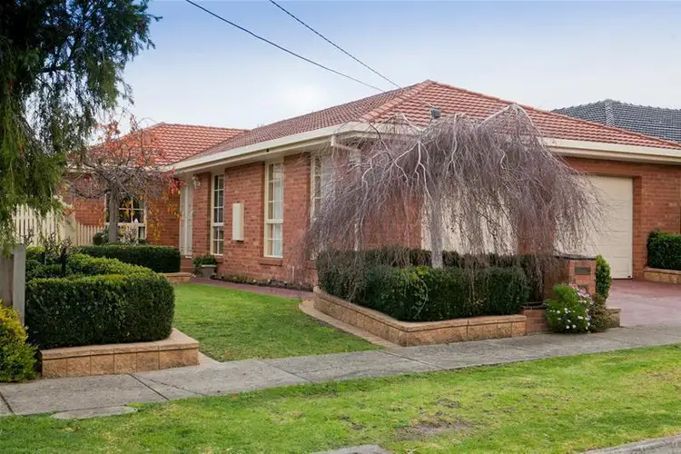 13 Huckson Rise, Dandenong North VIC 3175
