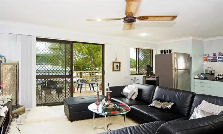 Sixth view of Homely semi-detached listing, 2/16 Murlong Crescent, Palm Beach QLD 4221