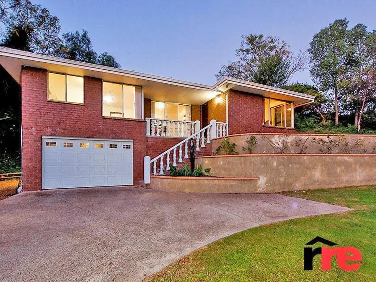54 Croyden Road, Roleystone WA 6111