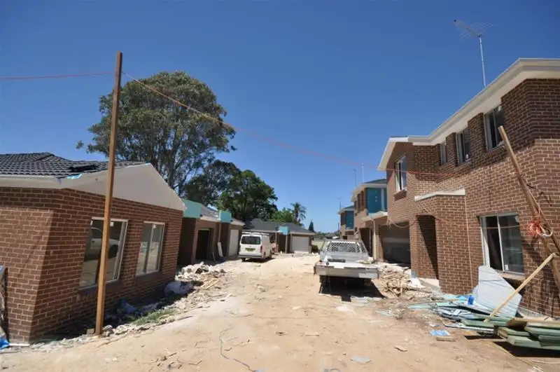 Main view of Homely townhouse listing, 2/86 Jersey Road, South Wentworthville NSW 2145