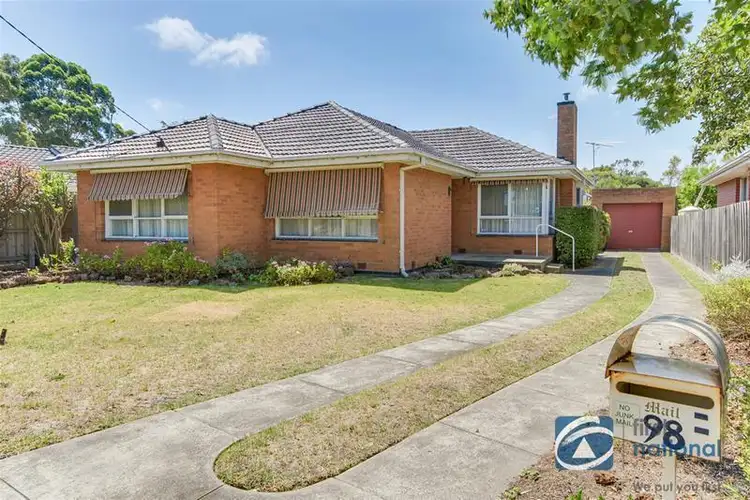 98 Ella Grove, Chelsea VIC 3196