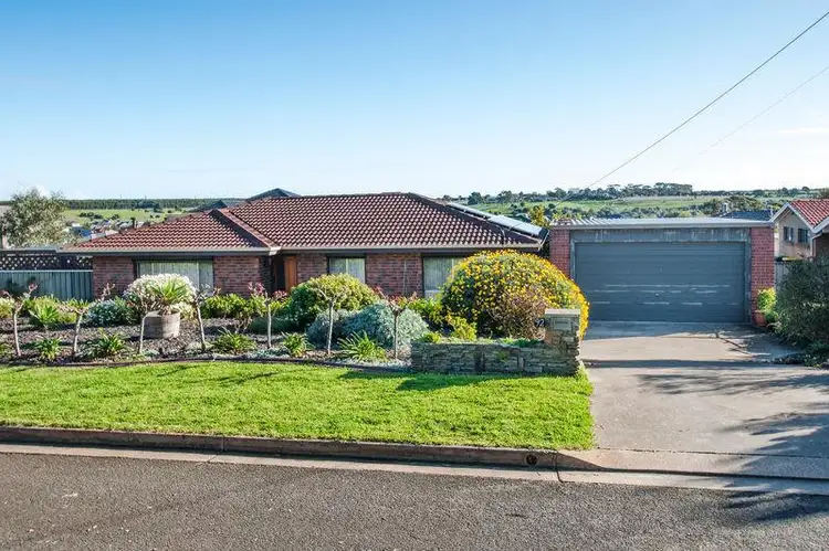 92 Skyline Drive, Flagstaff Hill SA 5159