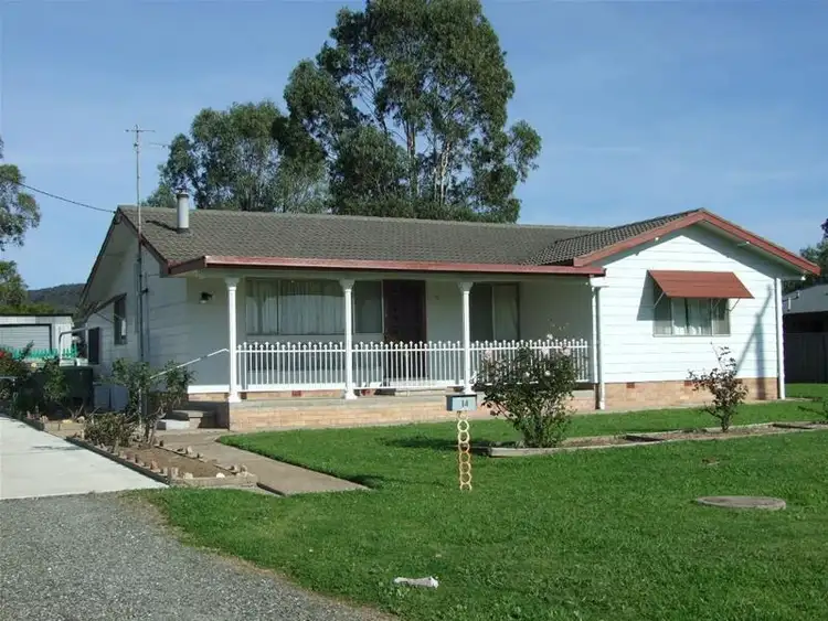 14 Hunter Street, Denman NSW 2328