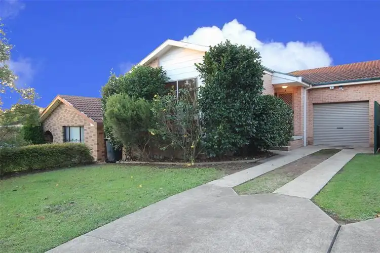 1/25 Parma Crescent, St Helens Park NSW 2560