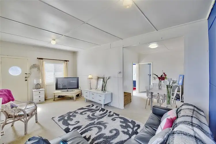 Second view of Homely house listing, 33 Carlyon Street, Killarney Vale NSW 2261