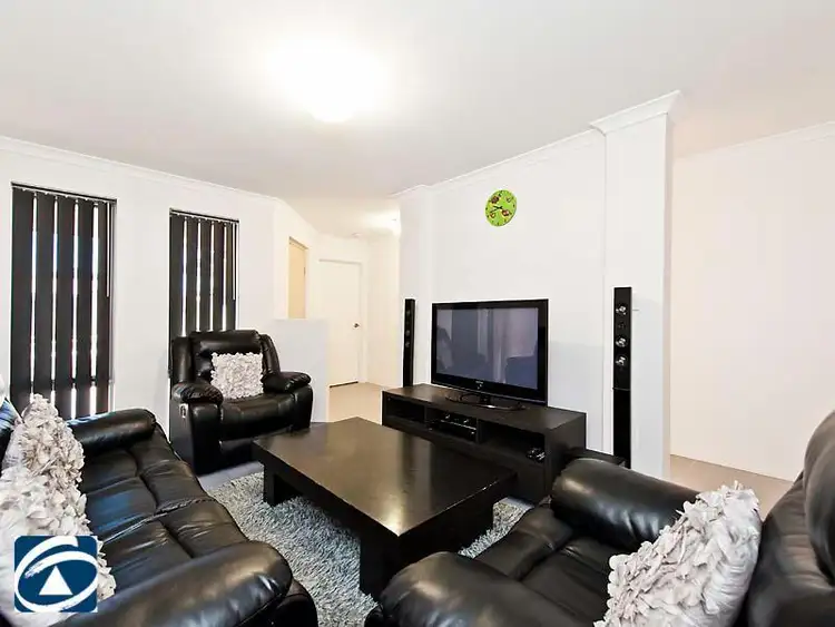 Sixth view of Homely house listing, 10 Pierre Bend, Ellenbrook WA 6069