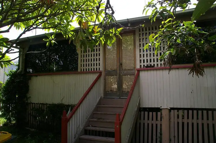 19 Heussler Terrace, Milton QLD 4064