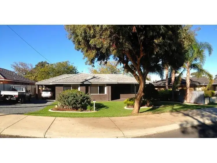 17 Jackson Street, Waroona WA 6215