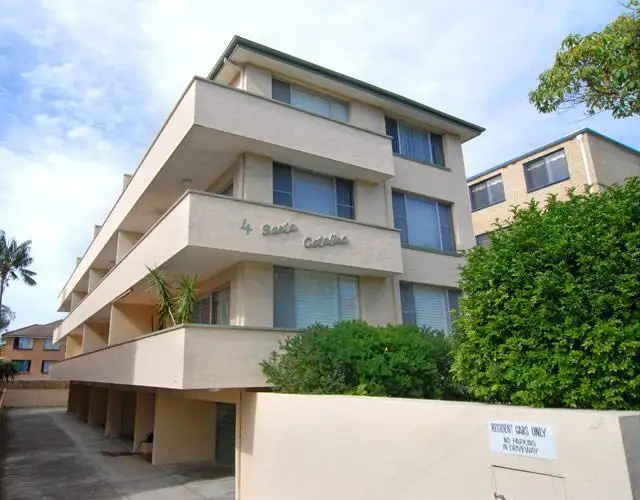 Main view of Homely unit listing, 7/4 Wheeler Parade, Dee Why NSW 2099