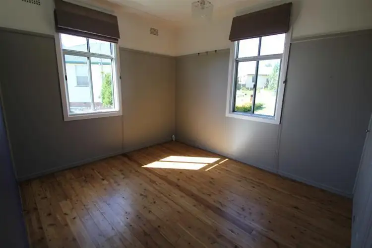 Sixth view of Homely house listing, 2 Jubilee Street, Tenterfield NSW 2372