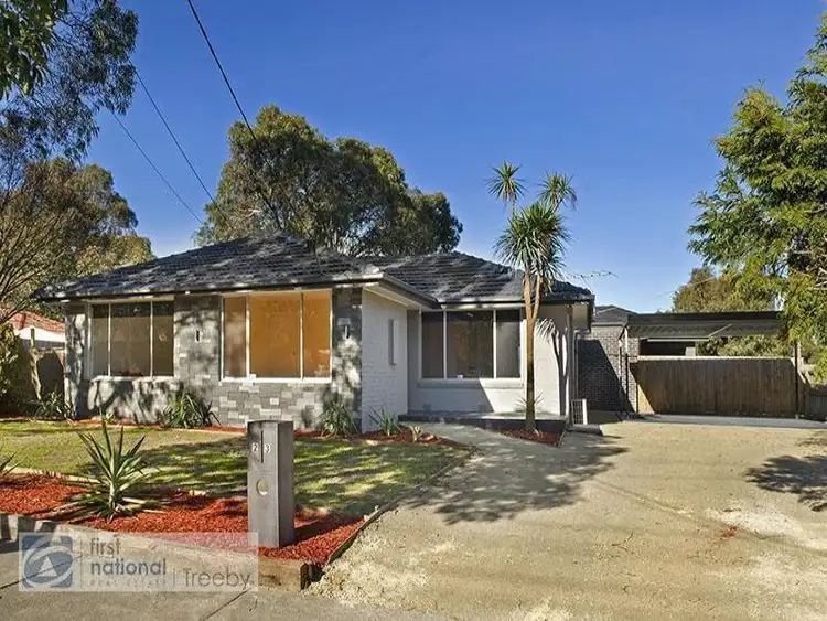 23 Landstrom Quadrant, Kilsyth VIC 3137