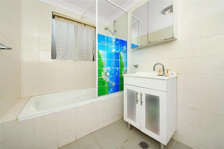 Fourth view of Homely unit listing, 5/92 Northumberland Road, Auburn NSW 2144