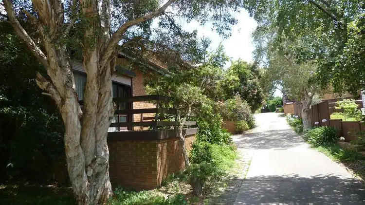 4/155 Greenacre Road, Greenacre NSW 2190