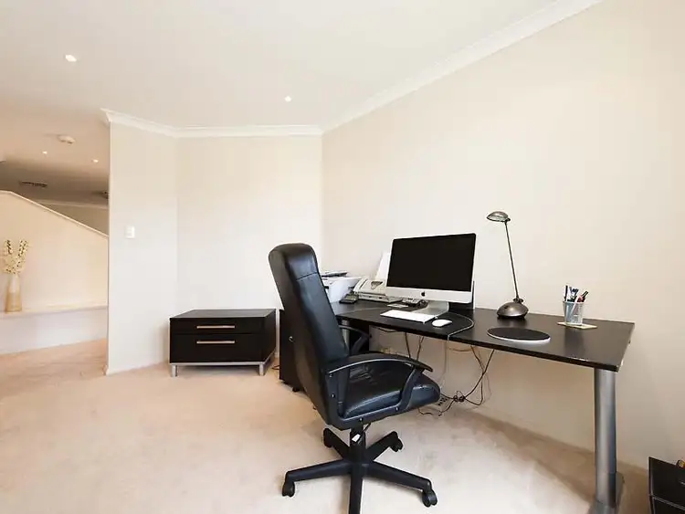 Seventh view of Homely house listing, 10 Capella Pass, Warnbro WA 6169