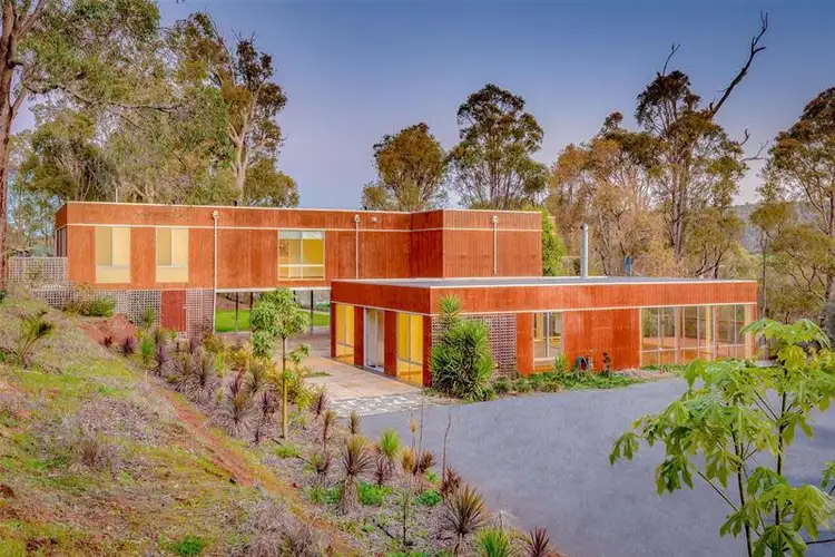 276 Croyden Road, Roleystone WA 6111