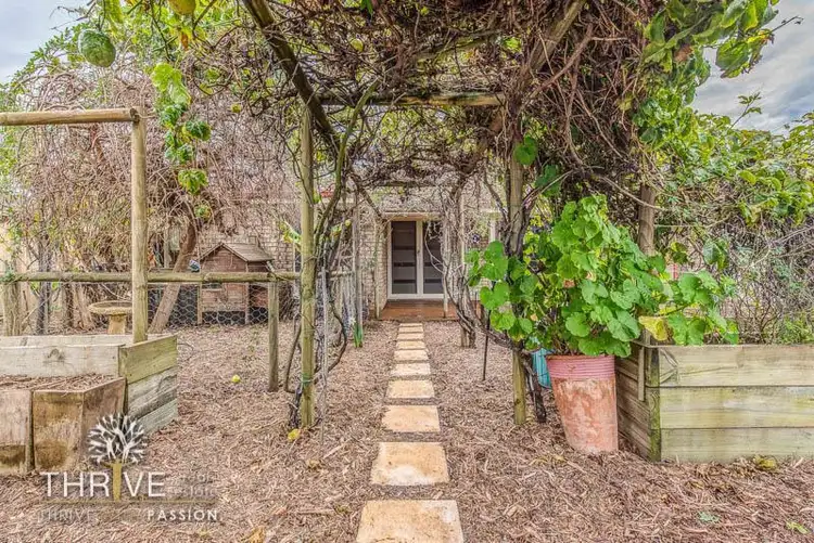 Sixth view of Homely house listing, 5 Julia Place, Willetton WA 6155