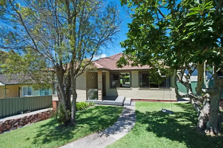 27 Irvine Street, Garden Suburb NSW 2289