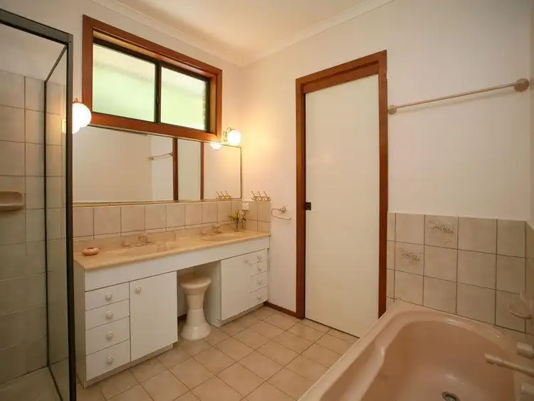 Seventh view of Homely house listing, 3 Georgian Court, Ringwood North VIC 3134