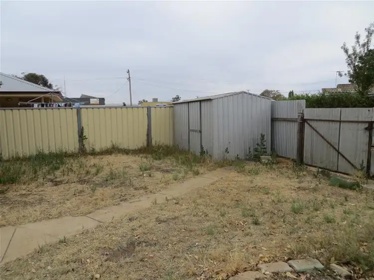 Second view of Homely house listing, 31 Westcliffs Crescent, Red Cliffs VIC 3496