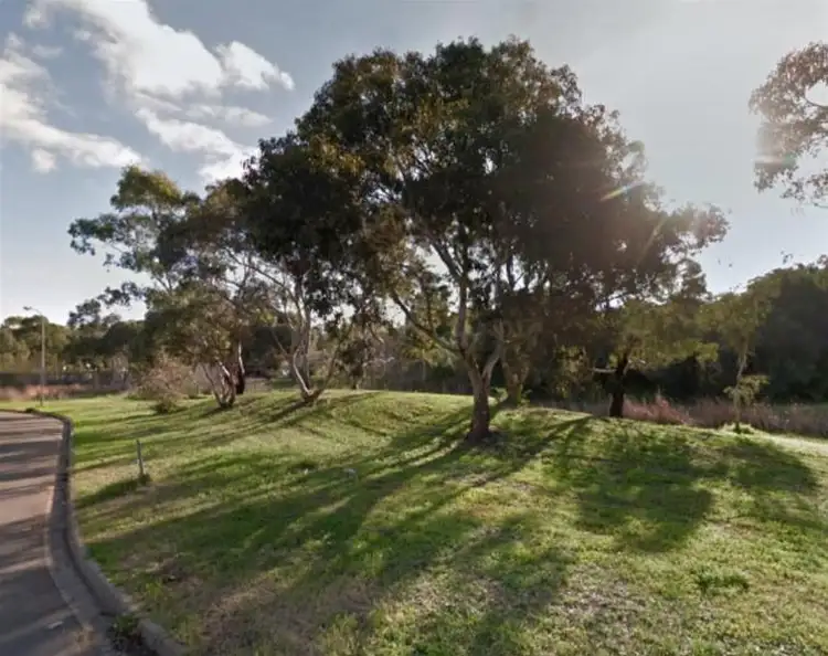 Second view of Homely house listing, 8 Alveston Avenue, Huntfield Heights SA 5163