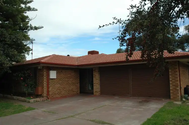 10 Ironcap Place, Armadale WA 6112