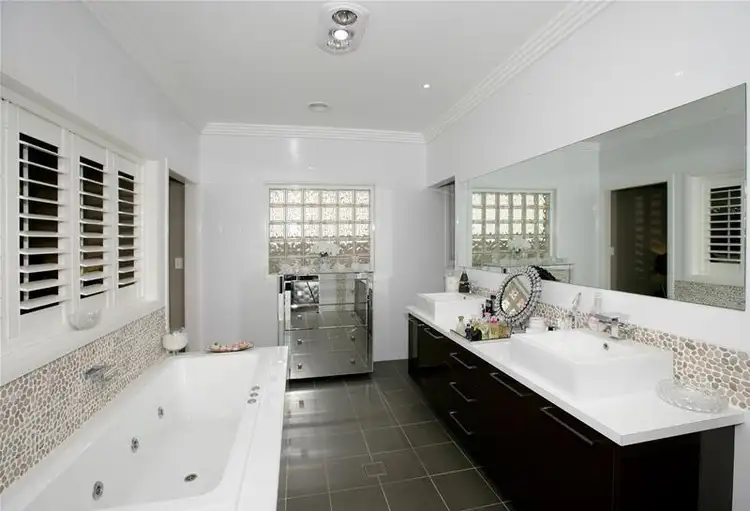 Fifth view of Homely house listing, 42 Franklin Drive, Estella NSW 2650