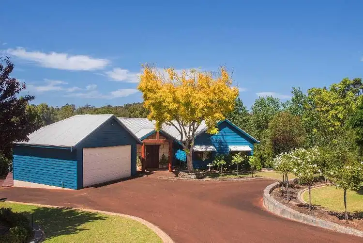 4 Cowara Court, Cowaramup WA 6284