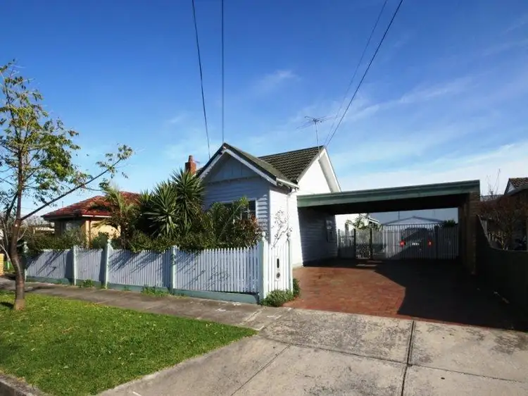 19 Smith Street, Maidstone VIC 3012