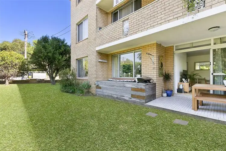 Fourth view of Homely unit listing, 1/22-24 Hawkesbury Avenue, Dee Why NSW 2099