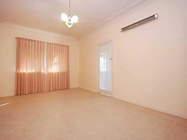 Seventh view of Homely house listing, 33 Mitchelmore Street, Turvey Park NSW 2650
