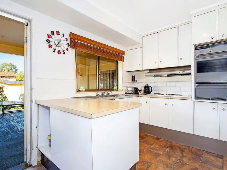 Fifth view of Homely house listing, 2 Crosby Crescent, Killarney Vale NSW 2261