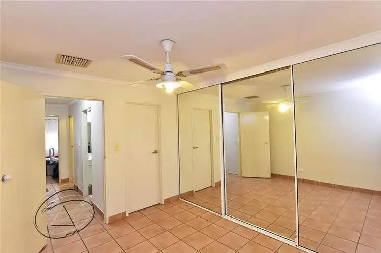 Fifth view of Homely unit listing, 4/38 Lyndavale Drive, Larapinta NT 875
