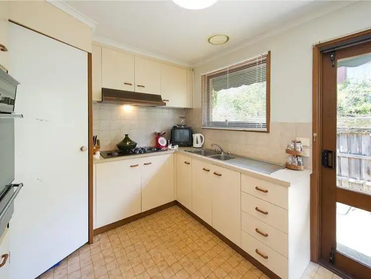 Fifth view of Homely unit listing, 1/7 Pearwood Street, Ringwood VIC 3134