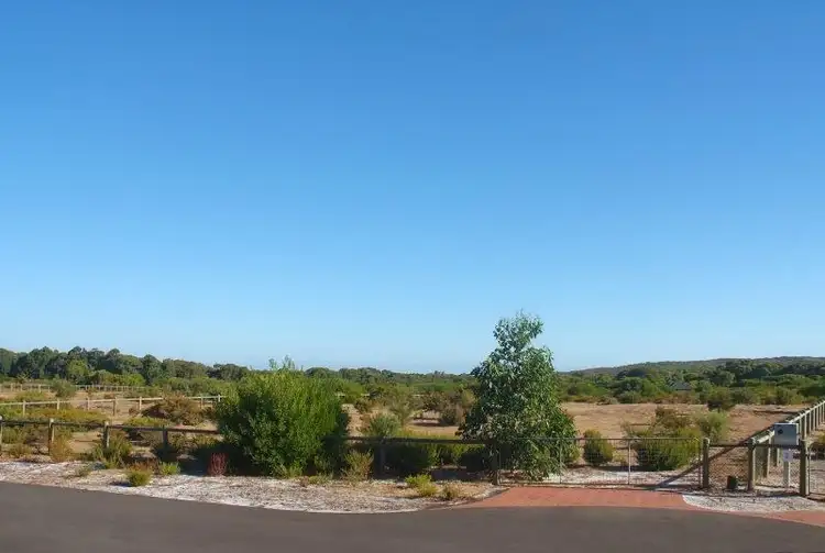 2/152 Yates Road, Margaret River WA 6285