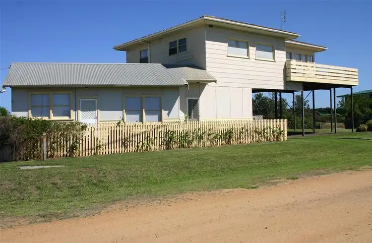 22 Hamilton Street, Peterborough VIC 3270