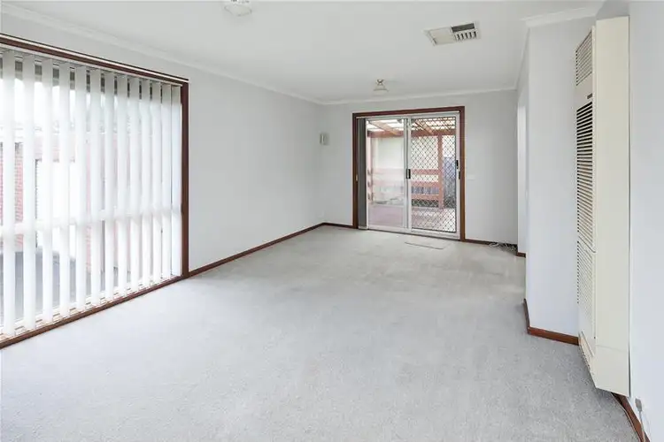 Fourth view of Homely unit listing, 2/64 Arthur Phillip Drive, Endeavour Hills VIC 3802