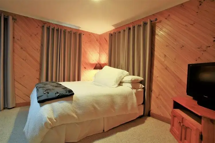 Fifth view of Homely house listing, 3 Larnook Close, East Jindabyne NSW 2627