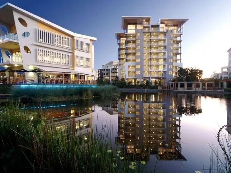 33/38 Riverwalk Avenue, Robina QLD 4226