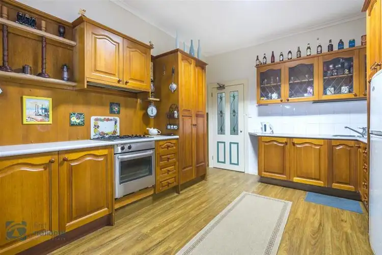 Fifth view of Homely house listing, 2 Mia Mia Road, Broadford VIC 3658
