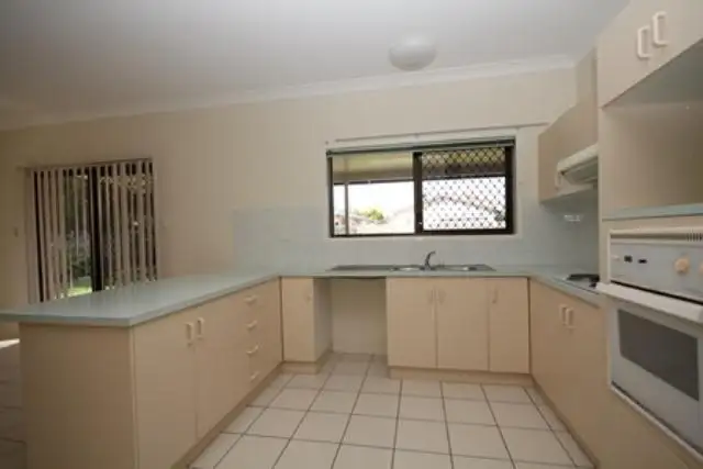 12 Beechwood Place, Kirwan QLD 4817