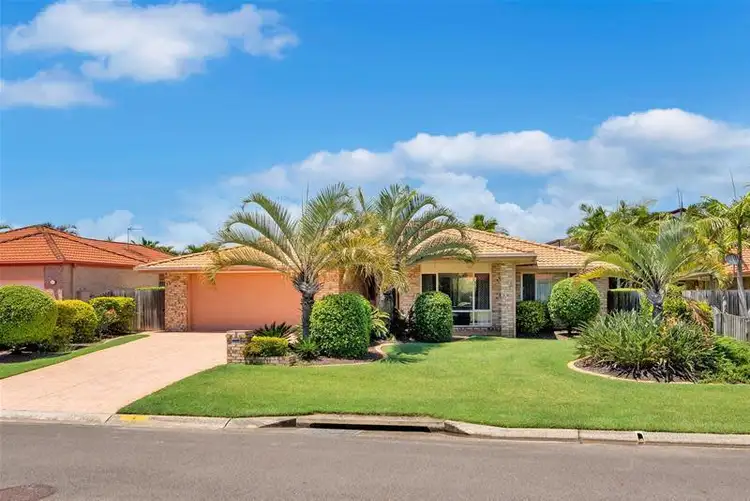 4 Fulmar Place, Burleigh Waters QLD 4220