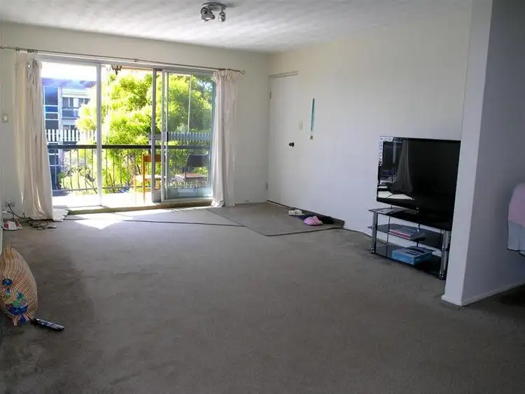 Second view of Homely unit listing, 5/35 Kitchener Street, Coorparoo QLD 4151
