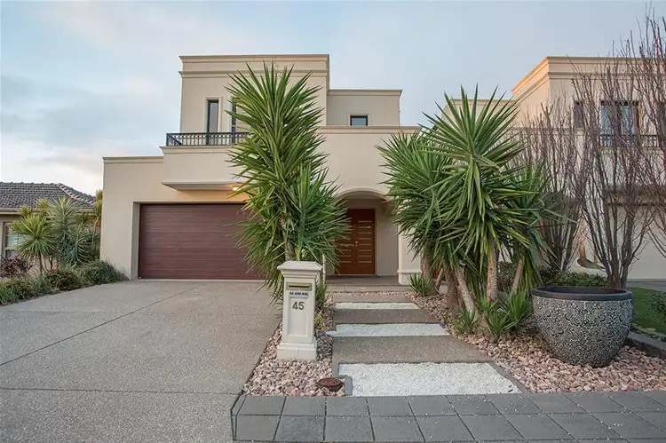 45 Heysen Crescent, West Lakes Shore SA 5020