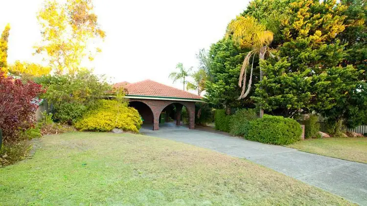 204 Risely Street, Booragoon WA 6154
