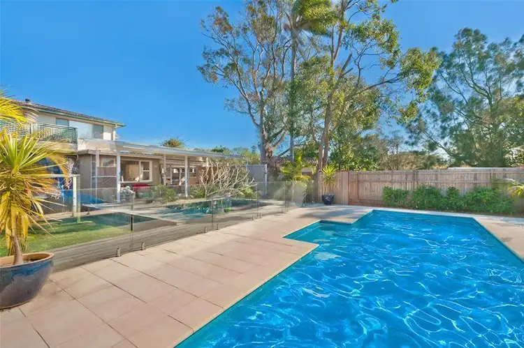 62 Wimbledon Avenue, North Narrabeen NSW 2101
