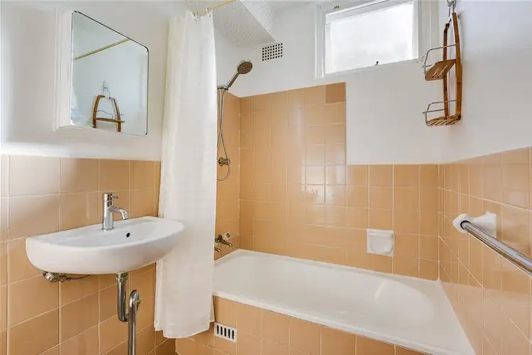 Sixth view of Homely unit listing, 1/11 Frazer Street, Collaroy NSW 2097