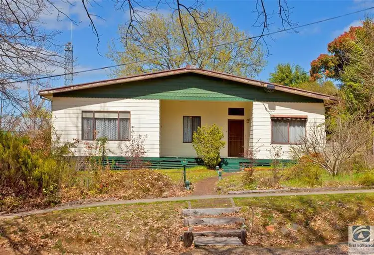 6 Hammond Street, Yackandandah VIC 3749