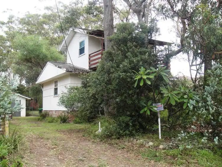 64 Mermaid Avenue, Hawks Nest NSW 2324