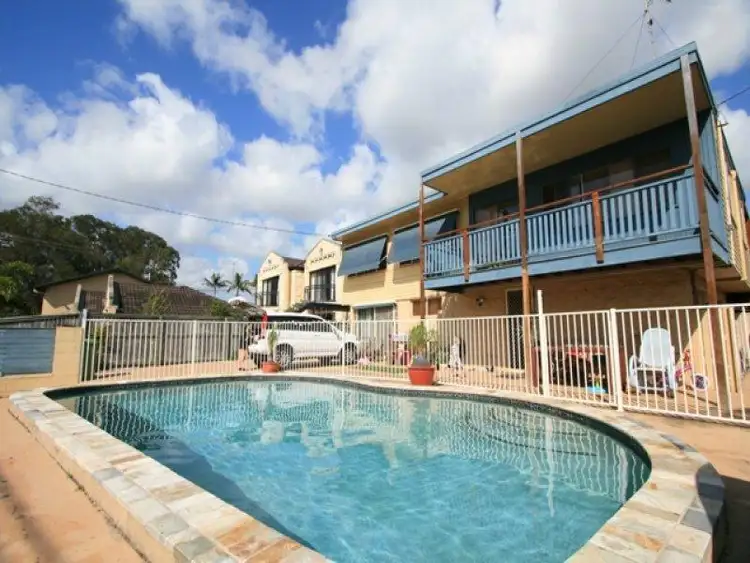 6 Mason Street, Southport QLD 4215