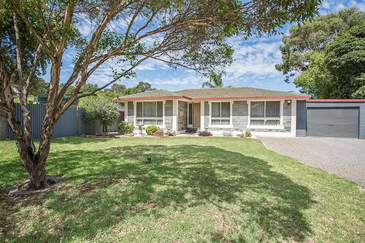 8 Maxine Court, Morphett Vale SA 5162